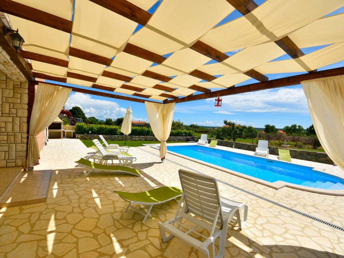 Frane By Interhome
